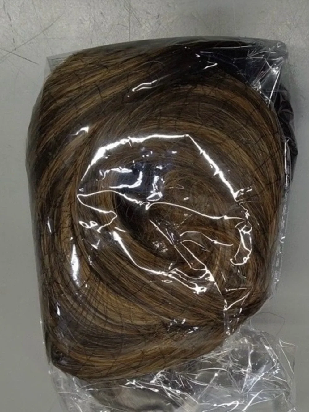 Clip In Ponytail Hair Ext. Claw Clip Choc. Brown & Honey Blonde Hi Lites-18”